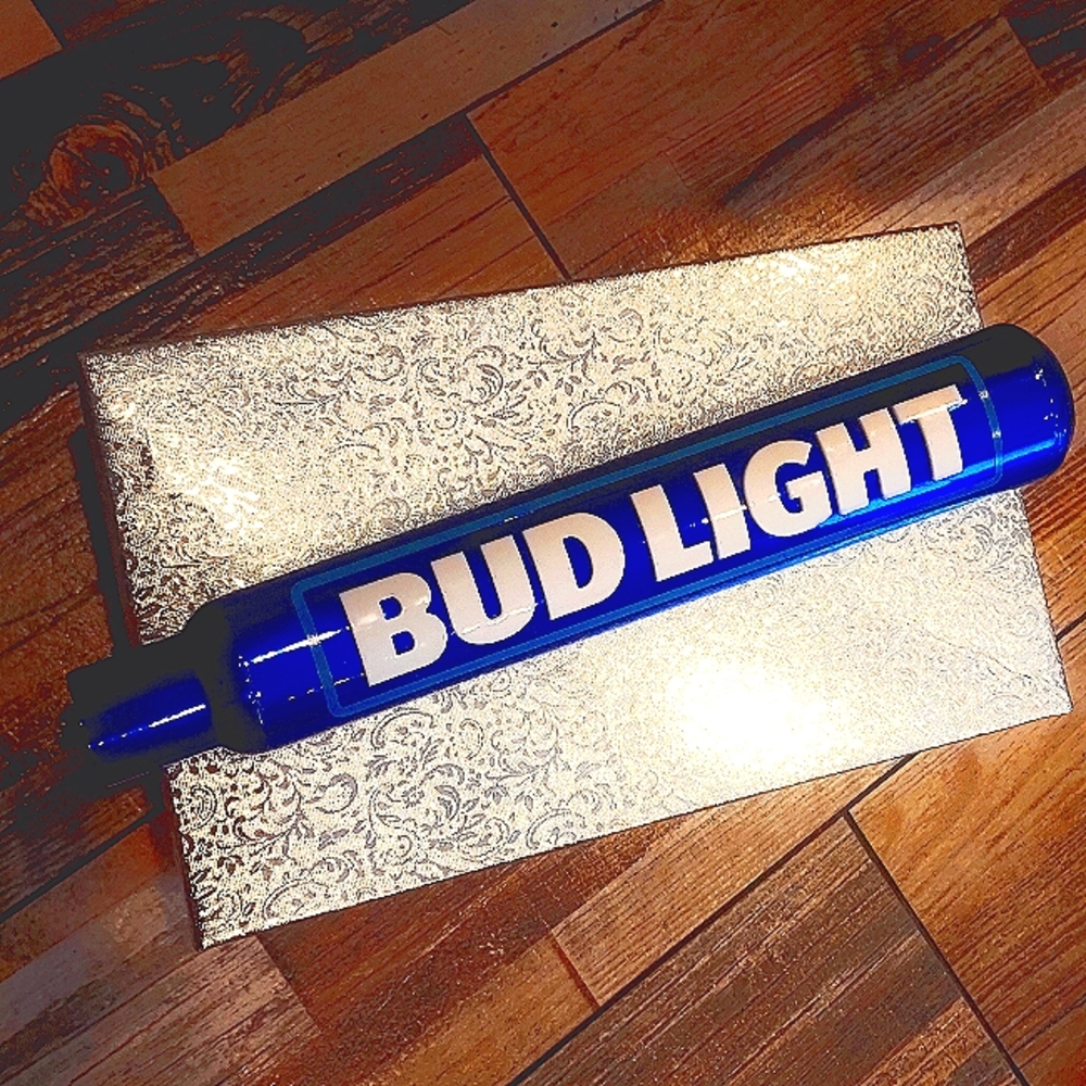 New in  BOX BUD LIGHT beer TAP handle!